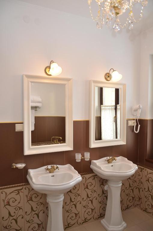 Chateau Royal Hotel Berezovka (Ivano-Frankivsk) Quarto foto