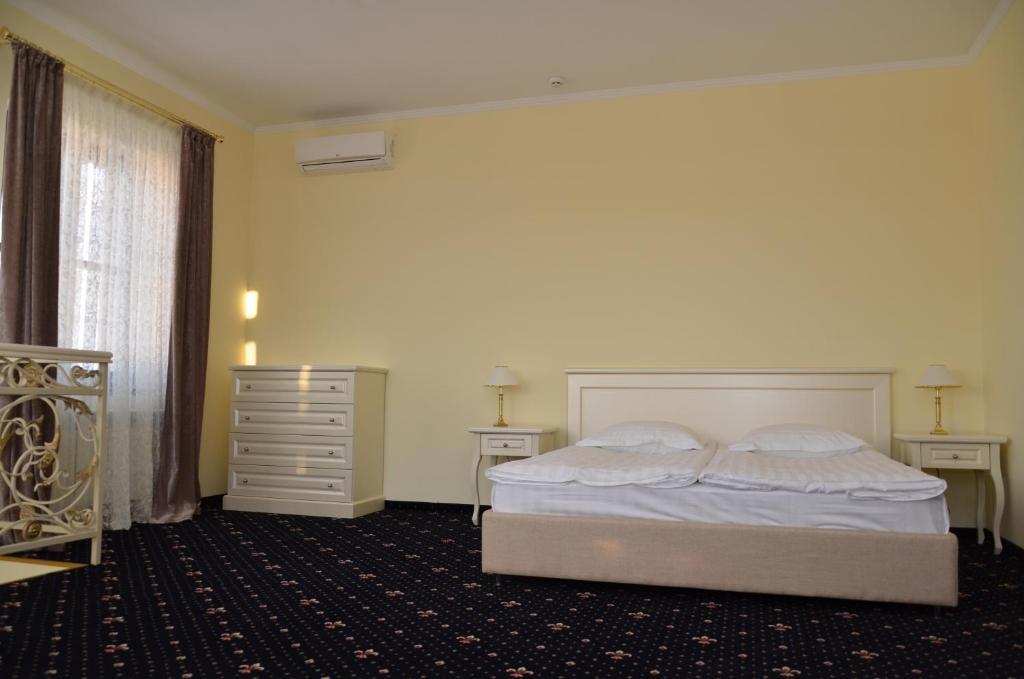 Chateau Royal Hotel Berezovka (Ivano-Frankivsk) Quarto foto